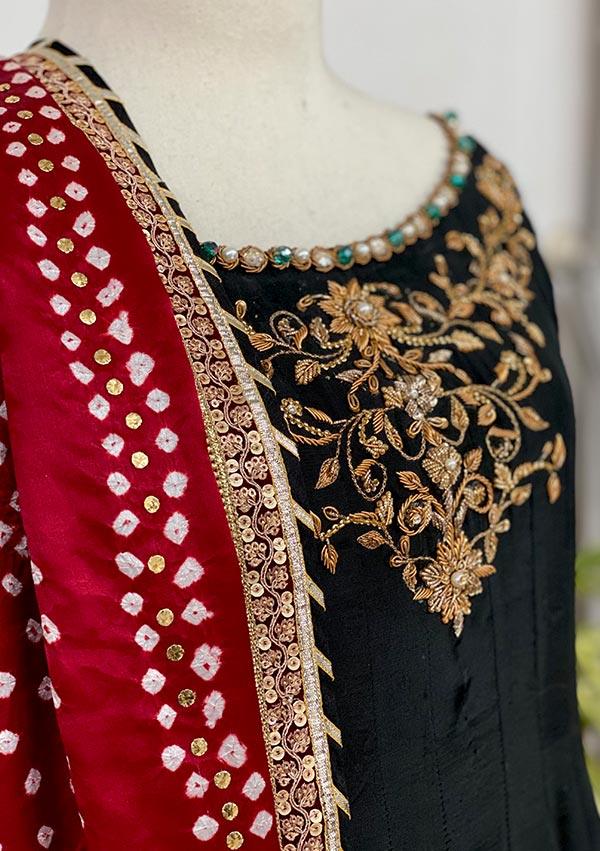 SIYAH raniazarastudio
