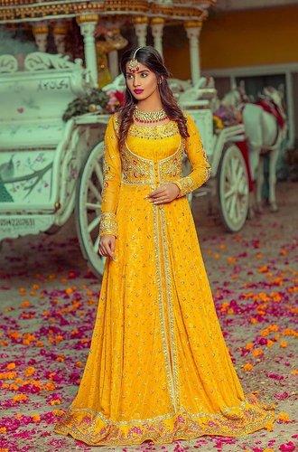 Yellow Mayon Pishwas - Haris Shakeel - Mehndi - raniazara