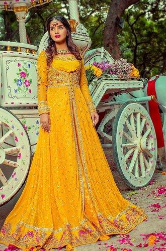 Yellow Mayon Pishwas - Haris Shakeel - Mehndi - raniazara